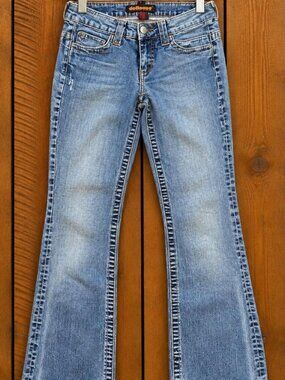 Dollhouse Y2K Low Rise Flare Jeans – Size 9